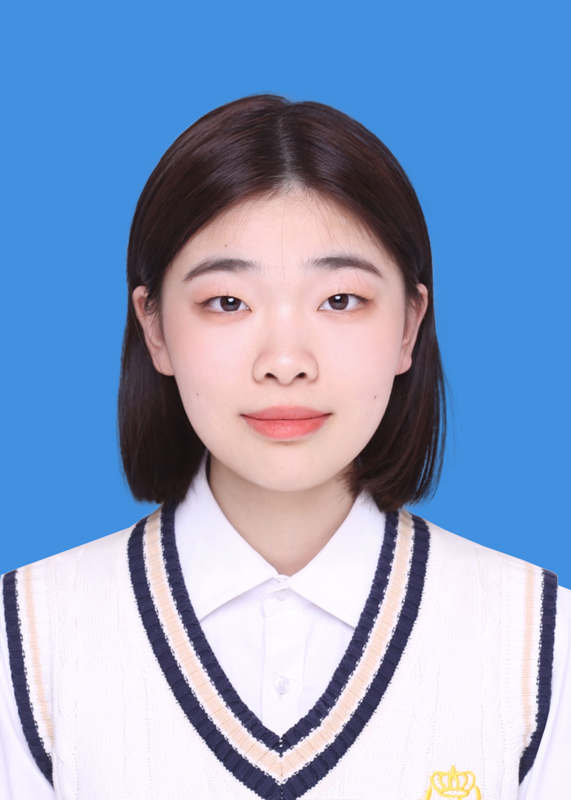 Yixin Hu